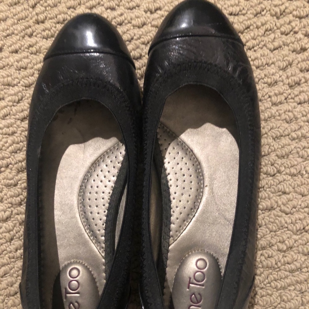 Me Too black ballerina flats - size 6.5